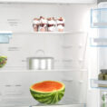BOSCH FRIDGE-FREEZER KGN86AIDR