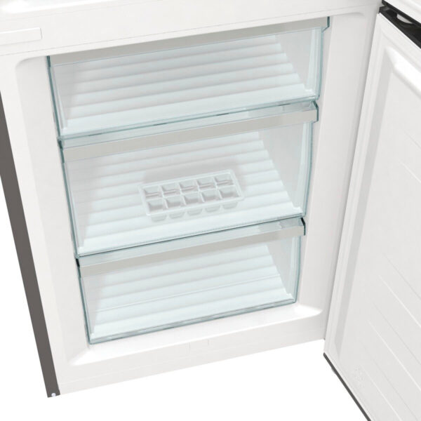 Ψυγειοκαταψύκτη Hisense RB470N4SIB Total No Frost από Ανοξείδωτο Ατσάλι
