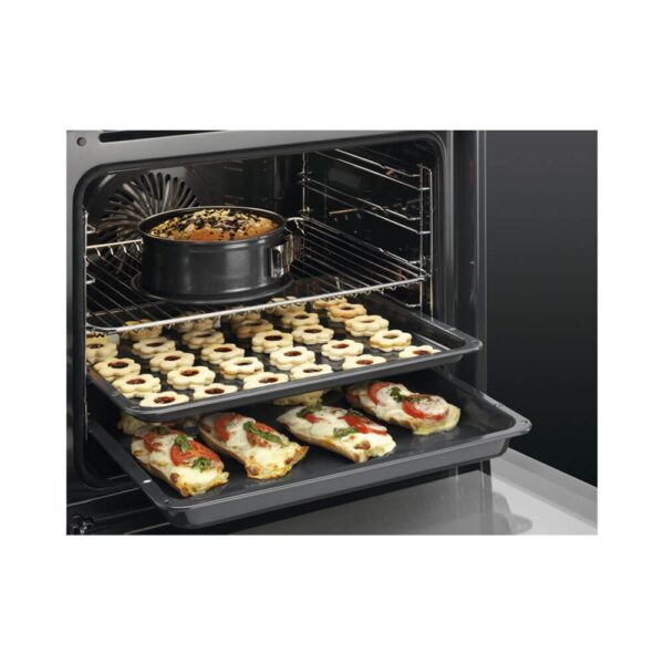 Σετ Εντοιχιζόμενος Φούρνος AEG OU5AE20SM 5000 SurroundCook® +συμπεριλαμβανομένης της εστίας AEG HE604062XB